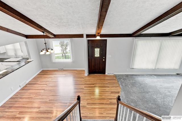 914 Harrington Avenue, Bellevue, NE 68005