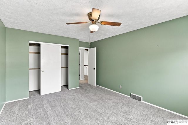 914 Harrington Avenue, Bellevue, NE 68005