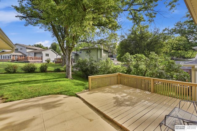 914 Harrington Avenue, Bellevue, NE 68005