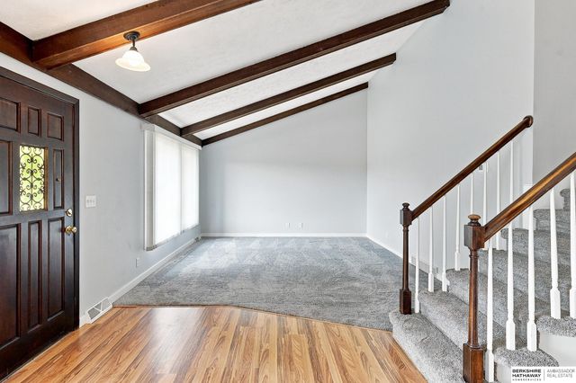 914 Harrington Avenue, Bellevue, NE 68005