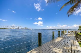 2250 Bay Dr 7, Miami Beach, FL 33141