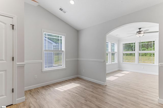 402 Bud Farmer Place, Inman, SC 29349