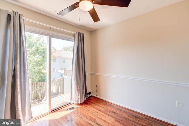 14536 CASTLEFORD CT, Centreville, VA 20121