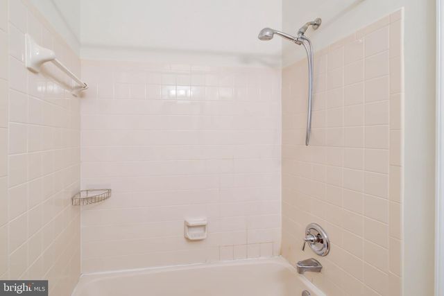 14536 CASTLEFORD CT, Centreville, VA 20121