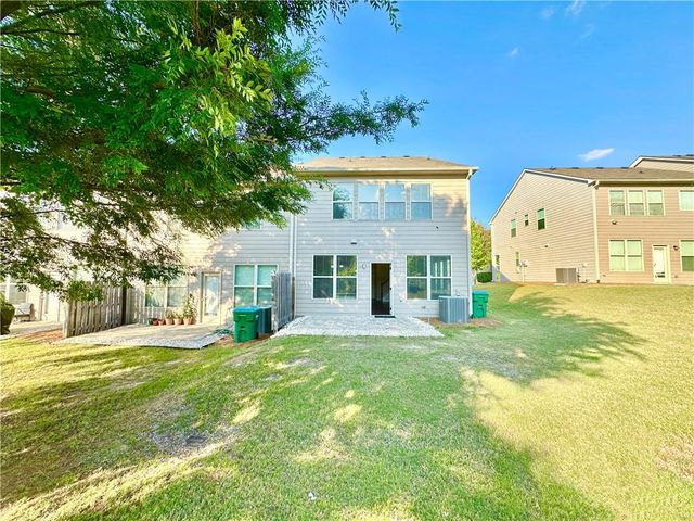 1933 Paxton Ridge Court, Lilburn, GA 30047
