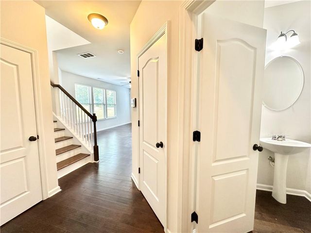 1933 Paxton Ridge Court, Lilburn, GA 30047