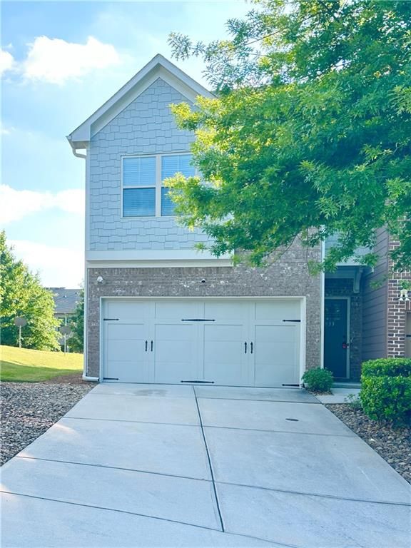 1933 Paxton Ridge Court, Lilburn, GA 30047