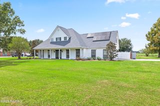 3306 Cedarwood Drive, New Iberia, LA 70560