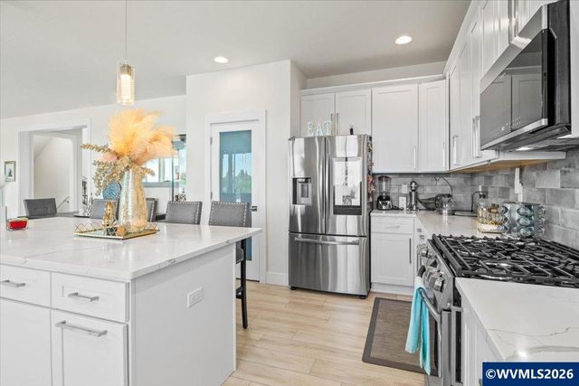 1171 Thunderbird Av S, Salem, OR 97306