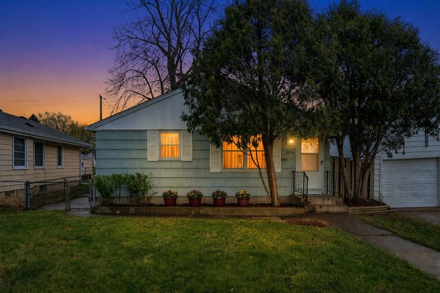 1814 Montana Avenue E, Saint Paul, MN 55119