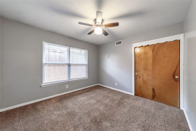 2605 San Medina Avenue, Dallas, TX 75228