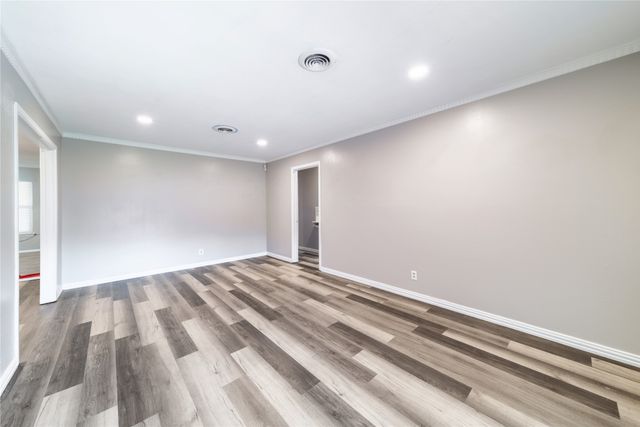 2605 San Medina Avenue, Dallas, TX 75228