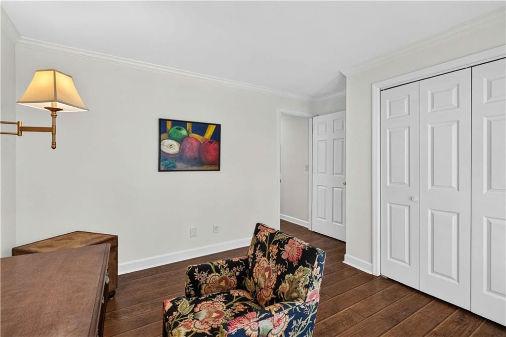Image 25 of property listing at 3910 Ashford Lake Court NE 3910, Atlanta, GA 30319