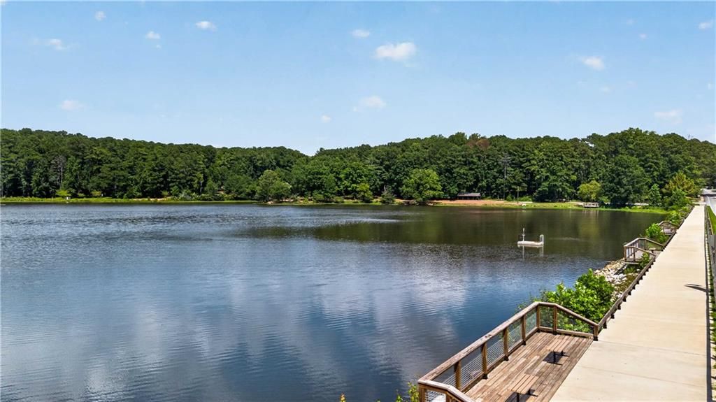 Image 43 of property listing at 3910 Ashford Lake Court NE 3910, Atlanta, GA 30319