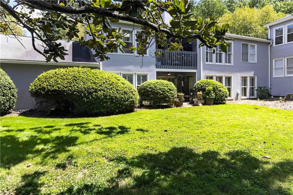 Image 54 of property listing at 3910 Ashford Lake Court NE 3910, Atlanta, GA 30319