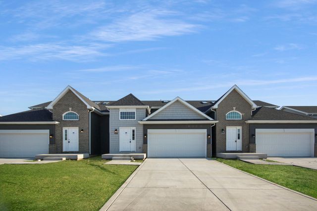 3031 W 82nd Place, Merrillville, IN 46410