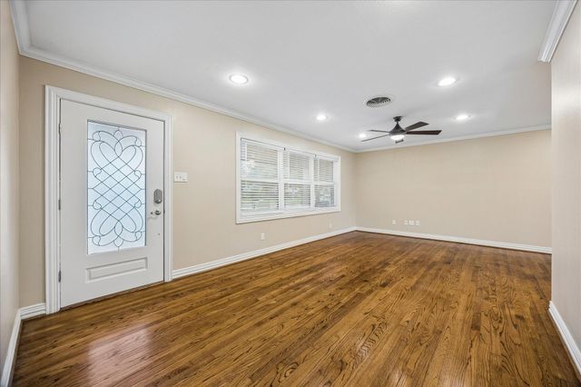 4402 Libbey Lane, Houston, TX 77092