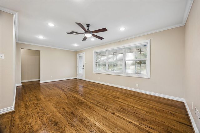 4402 Libbey Lane, Houston, TX 77092