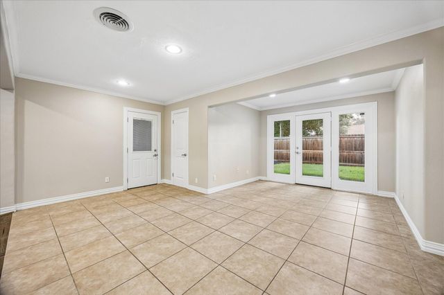 4402 Libbey Lane, Houston, TX 77092