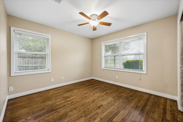 4402 Libbey Lane, Houston, TX 77092