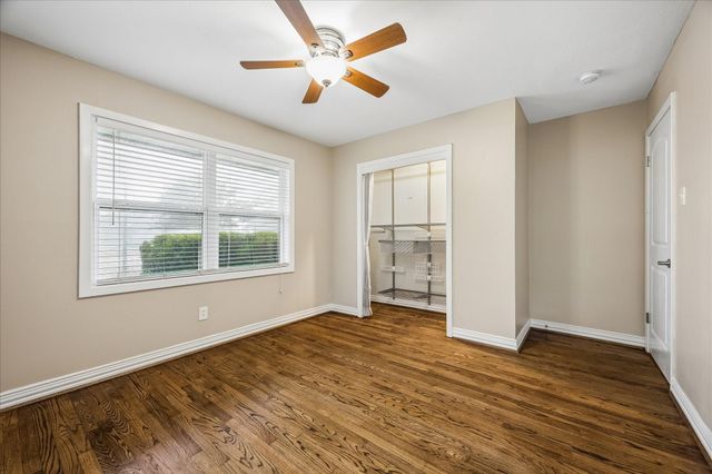 4402 Libbey Lane, Houston, TX 77092