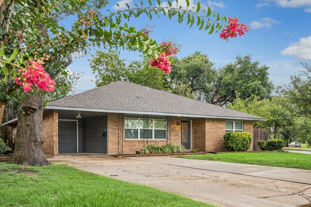 4402 Libbey Lane, Houston, TX 77092