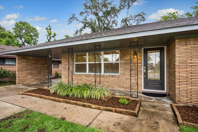 4402 Libbey Lane, Houston, TX 77092