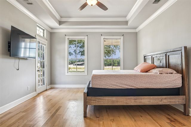 6586 Lone Star Lane, Aubrey, TX 76227