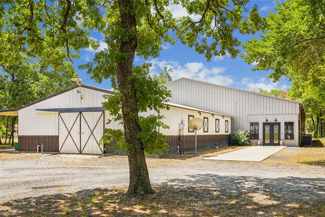 6586 Lone Star Lane, Aubrey, TX 76227