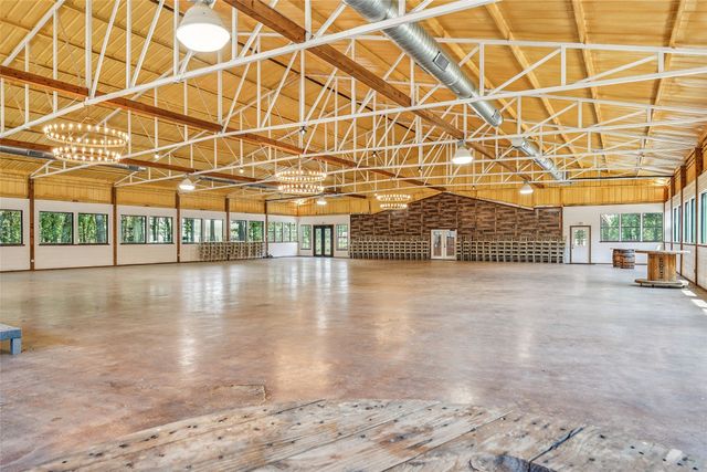 6586 Lone Star Lane, Aubrey, TX 76227