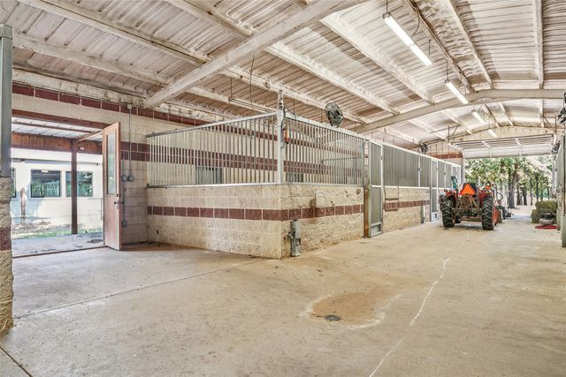 6586 Lone Star Lane, Aubrey, TX 76227