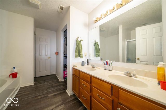 2897 Sentiment Lane, Greenwood, IN 46143