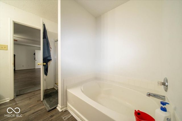 2897 Sentiment Lane, Greenwood, IN 46143
