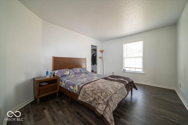 2897 Sentiment Lane, Greenwood, IN 46143