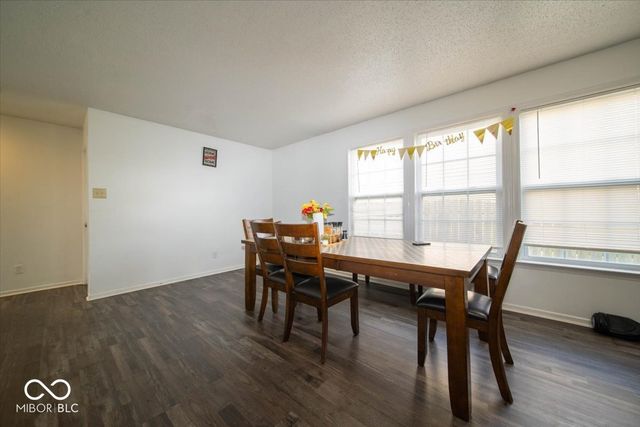 2897 Sentiment Lane, Greenwood, IN 46143