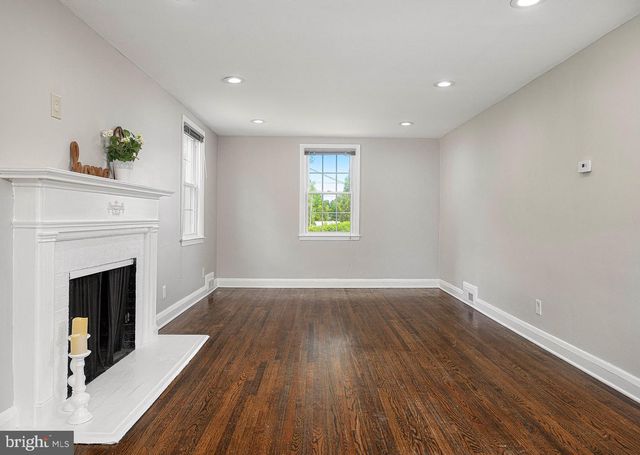 703 HOWARD RD, Pikesville, MD 21208