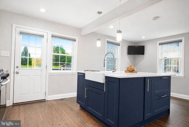 703 HOWARD RD, Pikesville, MD 21208