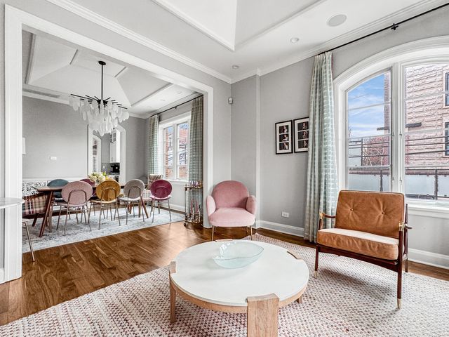 2615 N Paulina Street, Chicago, IL 60614