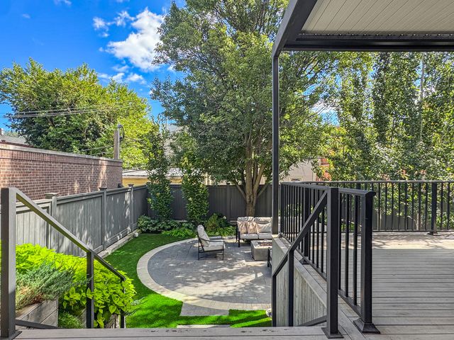 2615 N Paulina Street, Chicago, IL 60614