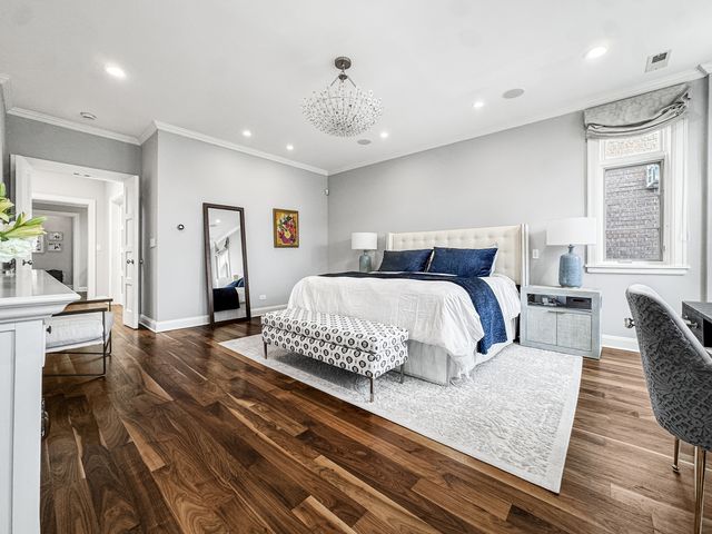 2615 N Paulina Street, Chicago, IL 60614