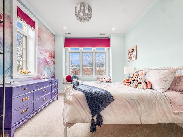 2615 N Paulina Street, Chicago, IL 60614