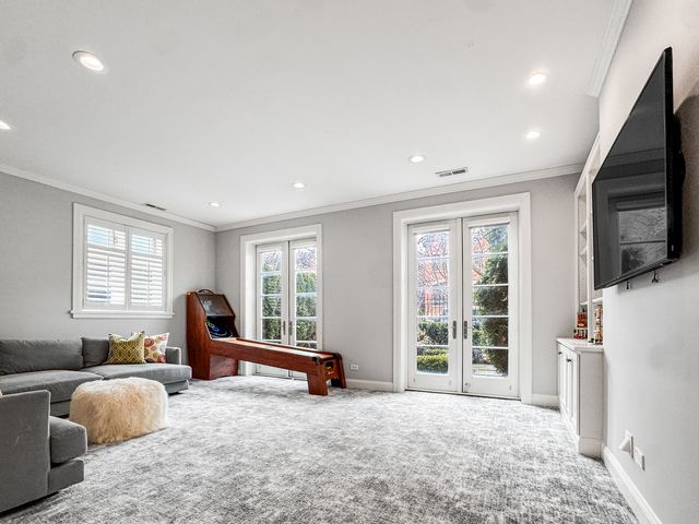 2615 N Paulina Street, Chicago, IL 60614