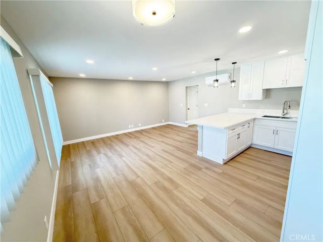 919 E Acacia Avenue L, Glendale, CA 91205