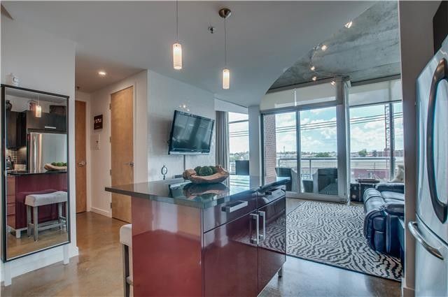 600 12th Ave S Apt 510, Nashville, TN 37203