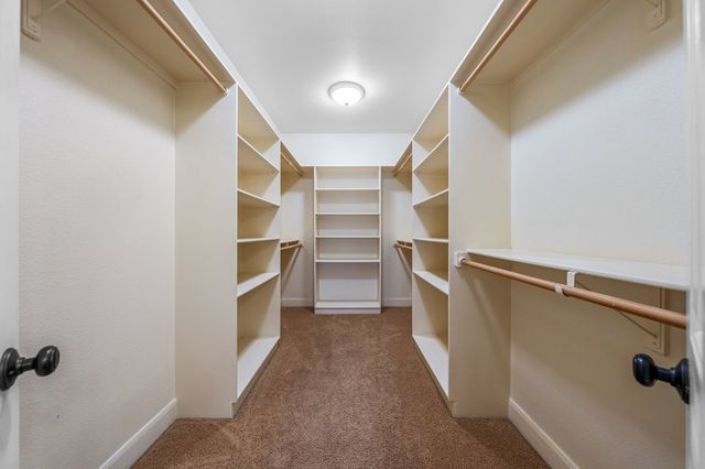 130 Rhum Rd, Kerrville, TX 78028