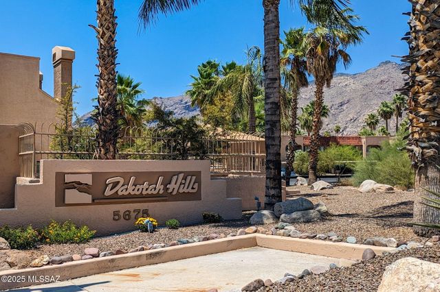 5675 N Camino Esplendora Apt 1103, Tucson, AZ 85718