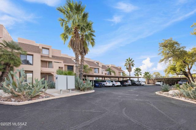 5675 N Camino Esplendora Apt 1103, Tucson, AZ 85718