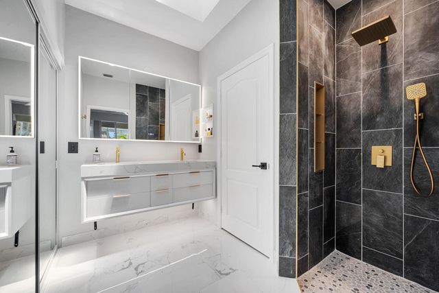 8193 Sandpiper Way, West Palm Beach, FL 33412