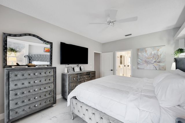 8193 Sandpiper Way, West Palm Beach, FL 33412