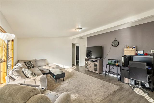 1181 E DEL RIO ST, Holladay, UT 84117